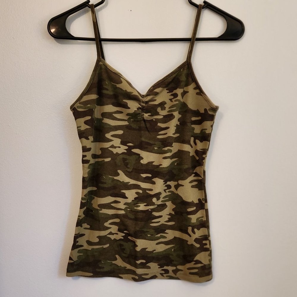 Camo tank top juniors size M